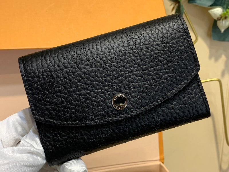 COZY - LOV Wallets - 379