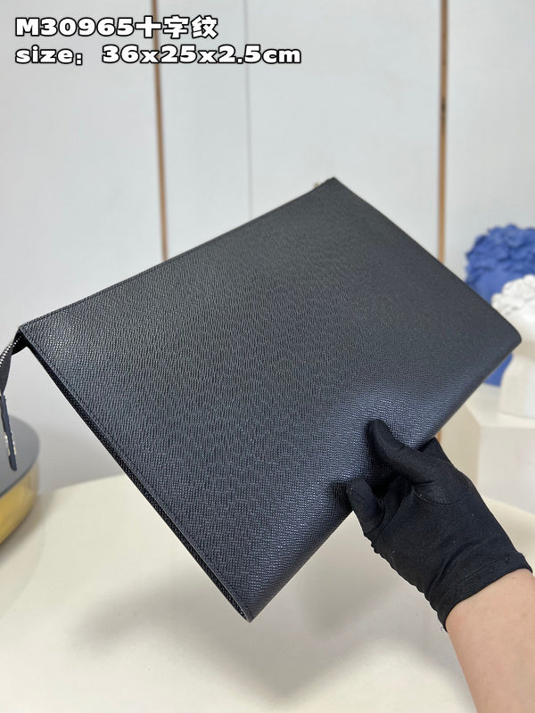 COZY - LOV Wallets - 106