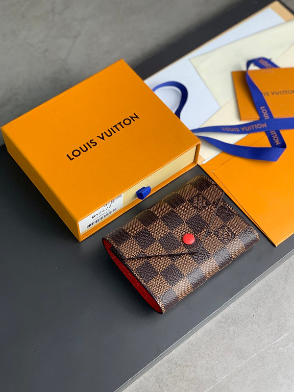 COZY - LOV Wallets - 291