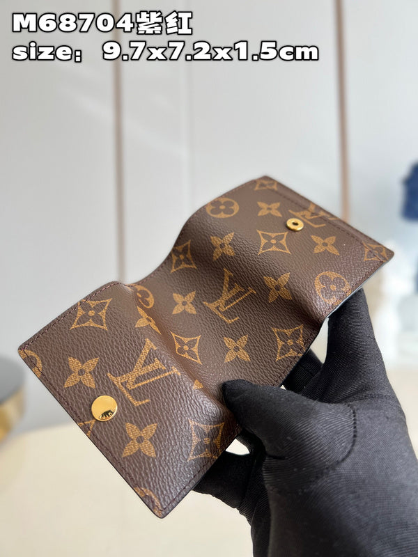 COZY - LOV Wallets - 427