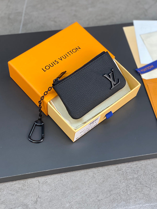 COZY - LOV Wallets - 003