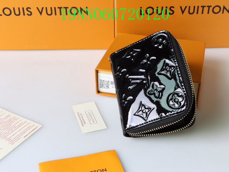 COZY BAGS - LOV Wallet - 205