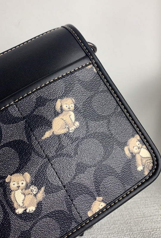 COZY - CAH Bags - 578