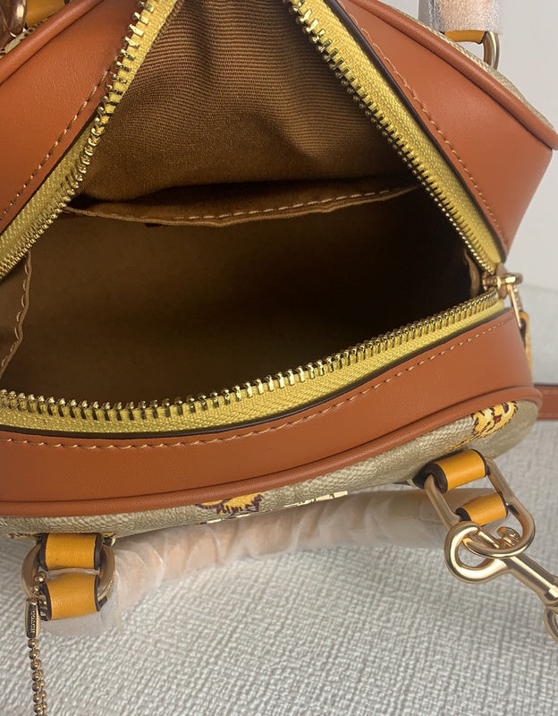 COZY - CAH Bags - 575