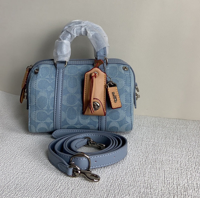 COZY - CAH Bags - 143