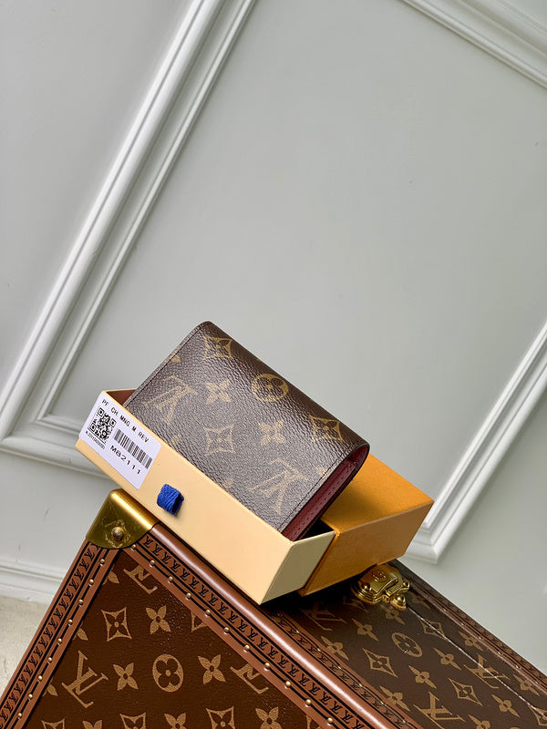 COZY - LOV Wallets - 205