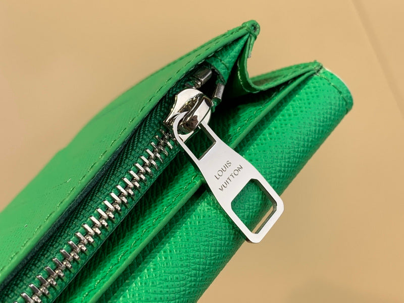 COZY - LOV Wallets - 243