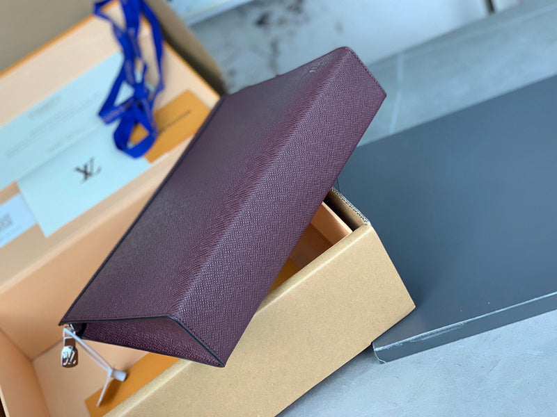 COZY - LOV Wallets - 435