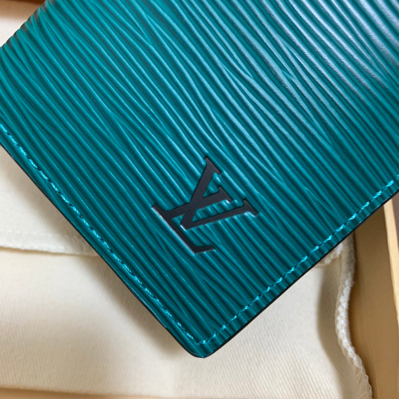 COZY BAGS - LOV Wallets - 552