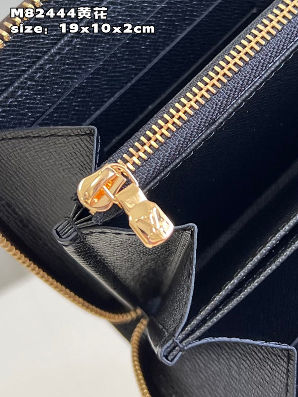 COZY BAGS - LOV Wallets - 093