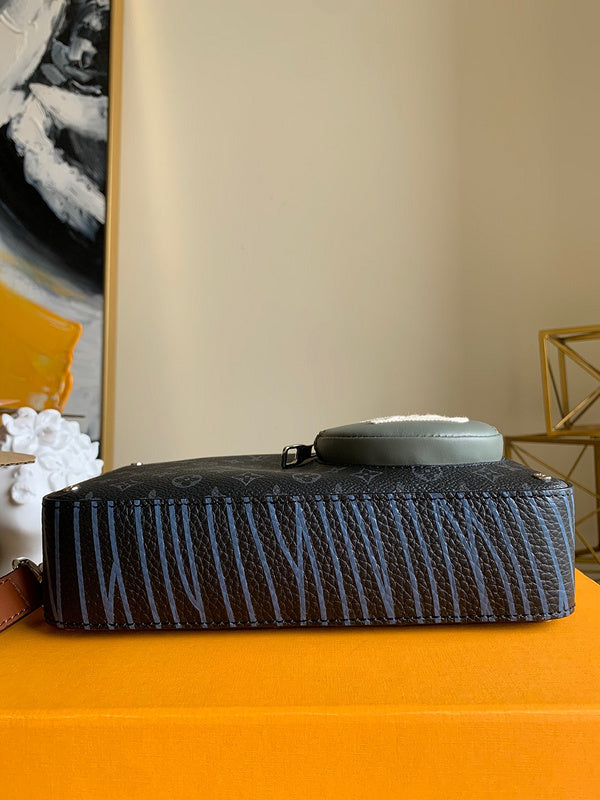 COZY - LV Bags - 4818