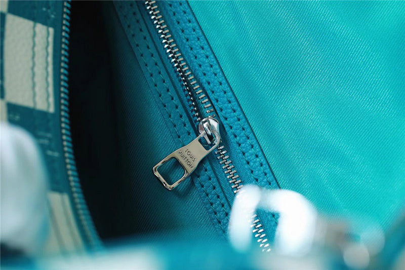 JB - LOV Travel Bags - 208