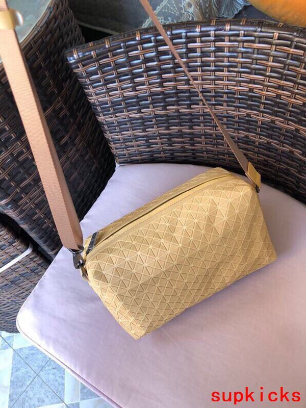 COZY BAGS - Mix Wallets - 561