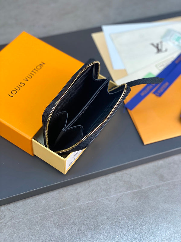 COZY - LOV Wallets - 017