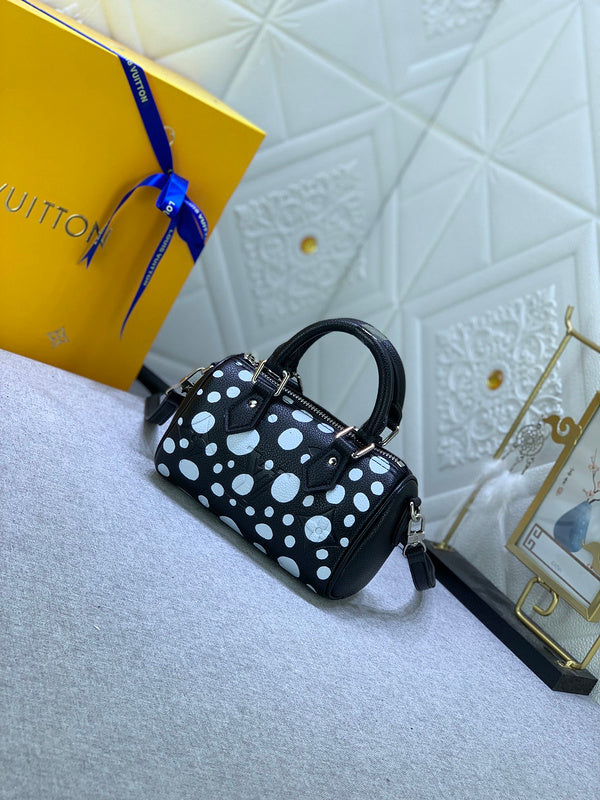 COZY BAGS - GUKI Women Bags - 1613