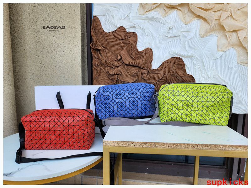 COZY BAGS - Mix Wallets - 532