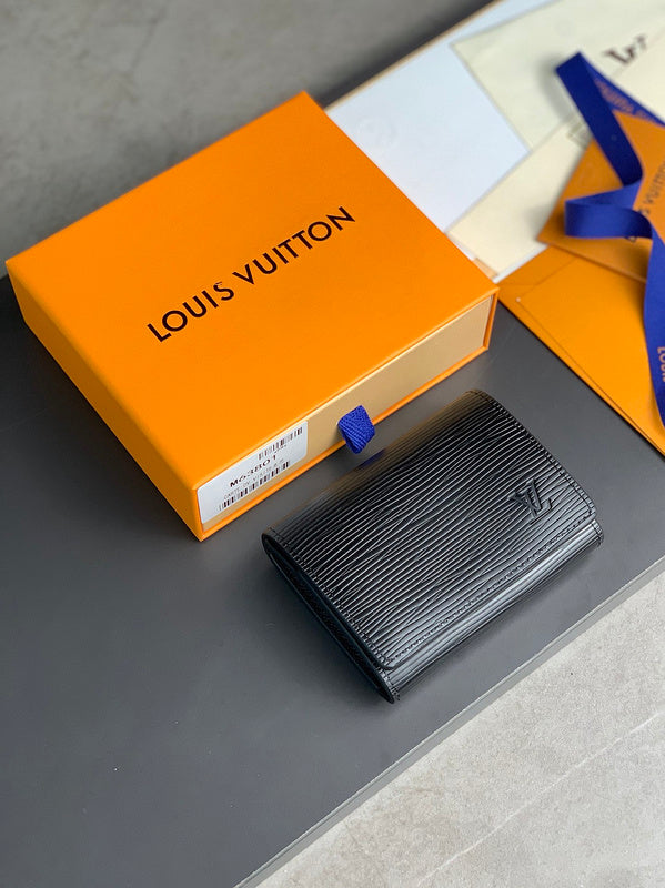 COZY - LOV Wallets - 280