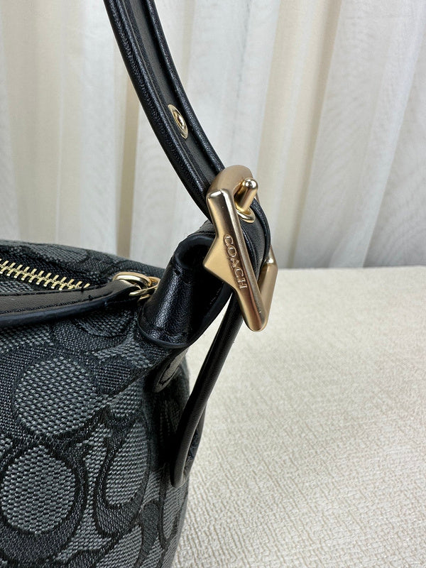 COZY - CAH Bags - 103