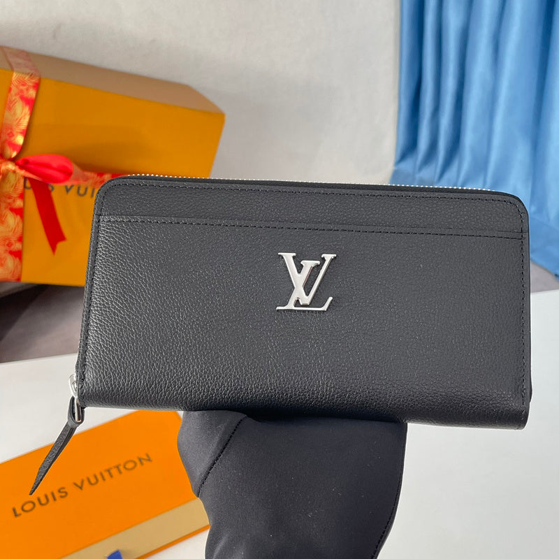 COZY - LOV Wallets - 086