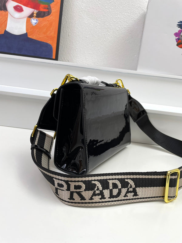 COZY BAGS - PD Bags - 900