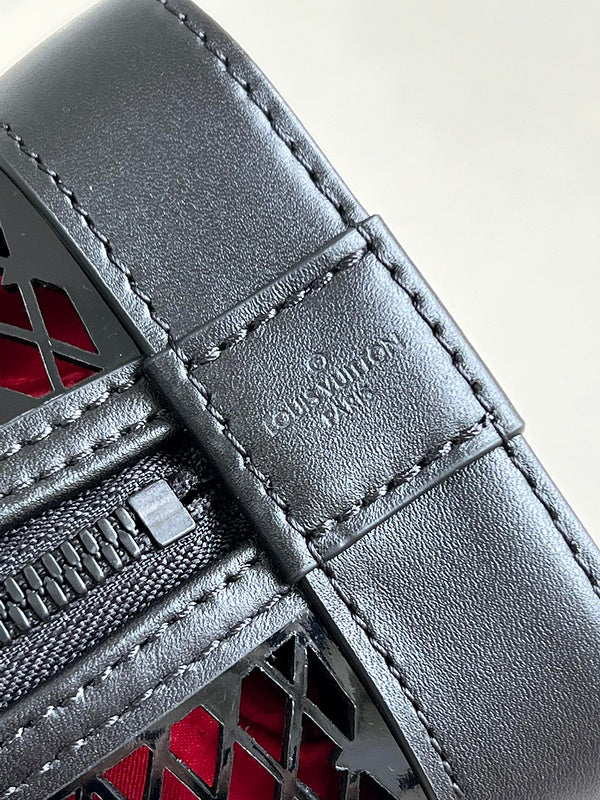 COZY - LV Bags - 1965