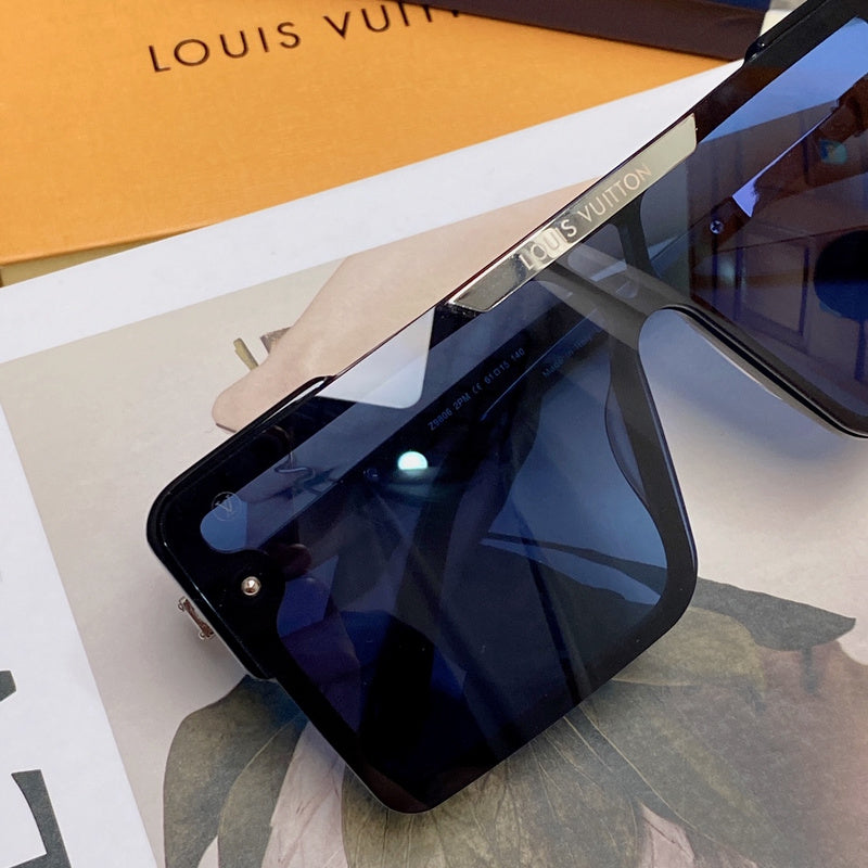 JB - LOV Sunglasses - 103