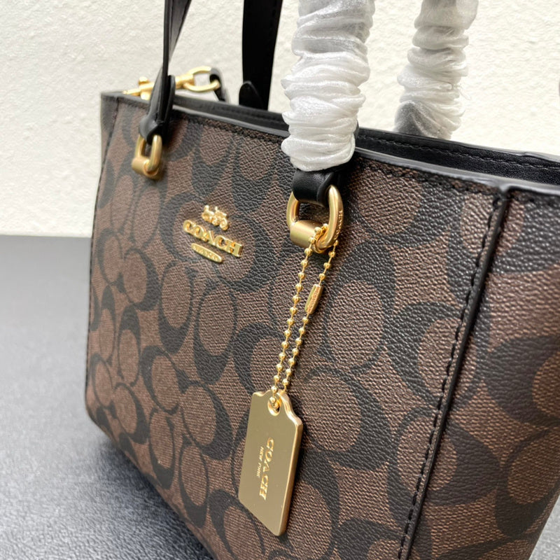COZY - CAH Bags - 553
