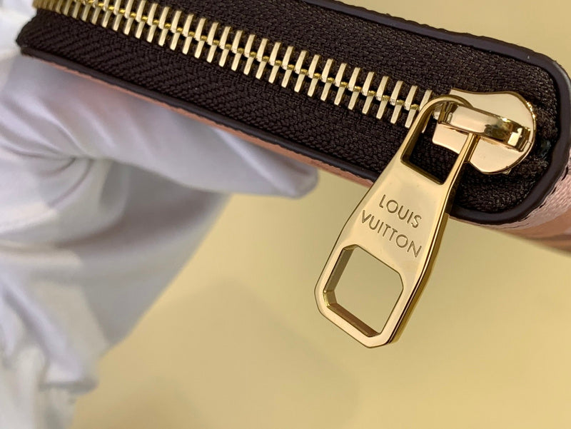 COZY - LOV Wallets - 015