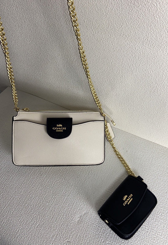 COZY - CAH Bags - 042