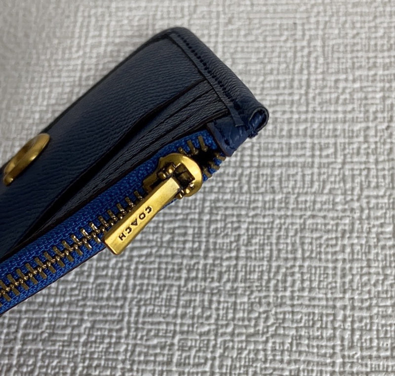COZY - CAH Bags - 183