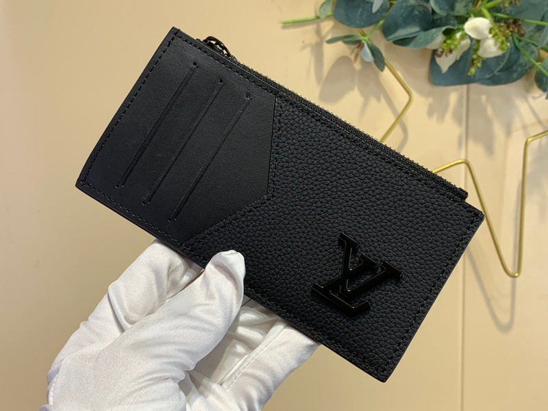 COZY - LOV Wallets - 220