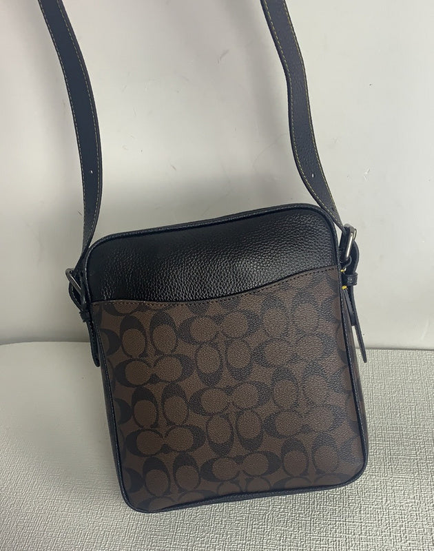 COZY - CAH Bags - 565
