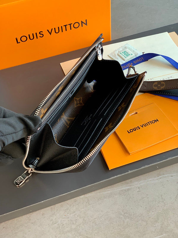 COZY - LOV Wallets - 495