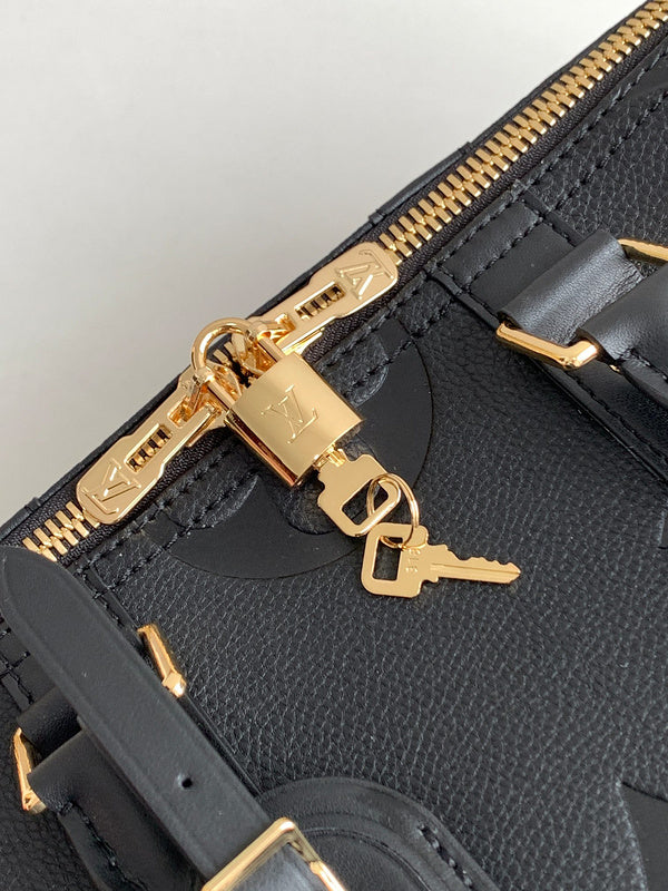 JB - LOV Travel Bags - 002