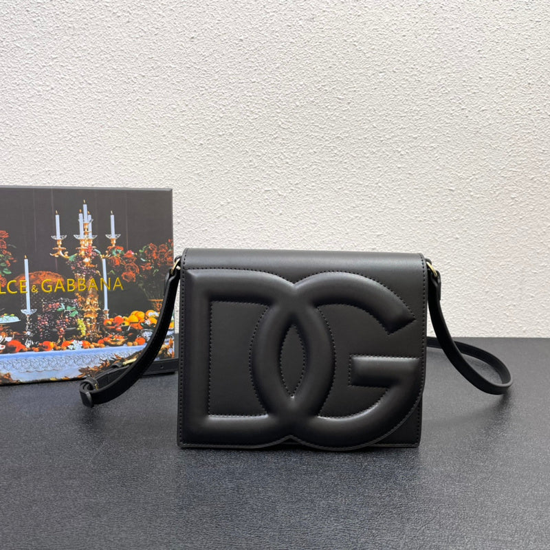 COZY - DAG Bags - 148