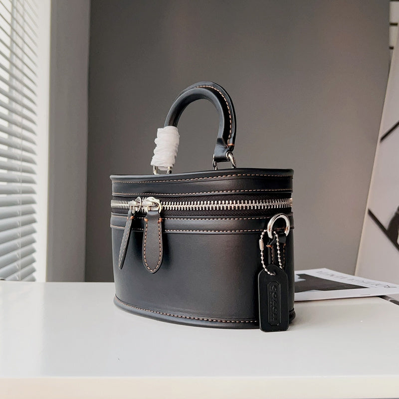 COZY - CAH Bags - 447