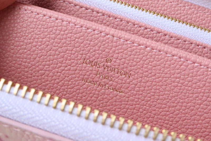 COZY - LOV Wallets - 501