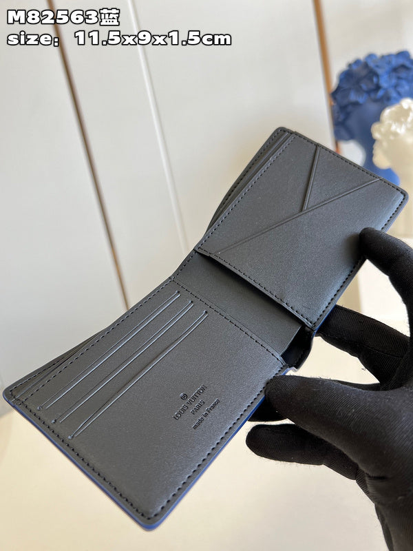 COZY - LOV Wallets - 072
