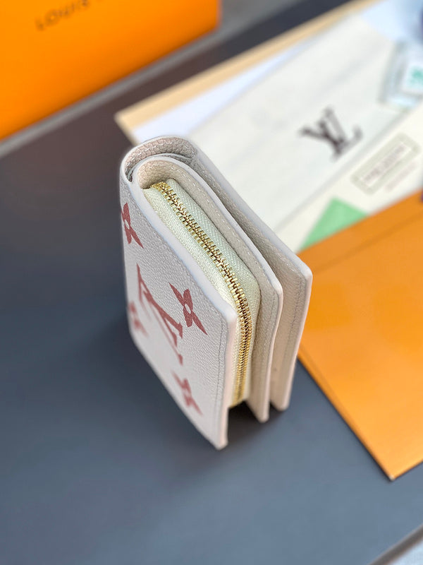 COZY - LOV Wallets - 032