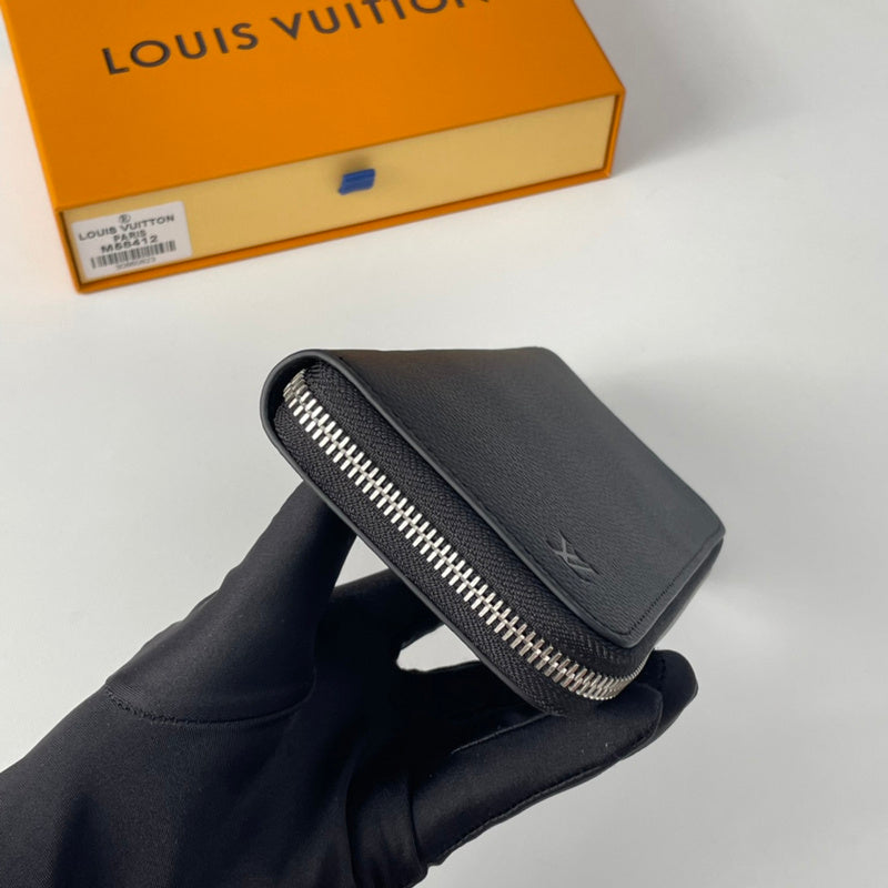 COZY - LOV Wallets - 079