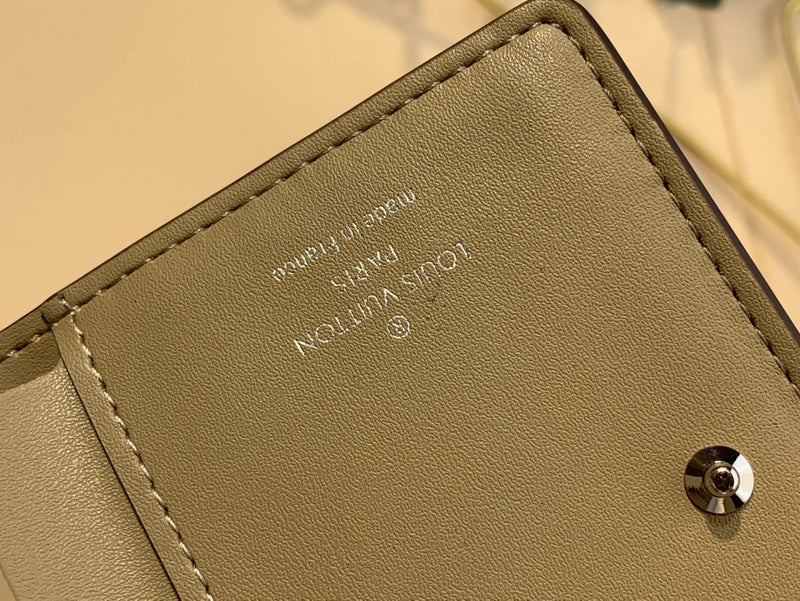 COZY - LOV Wallets - 124