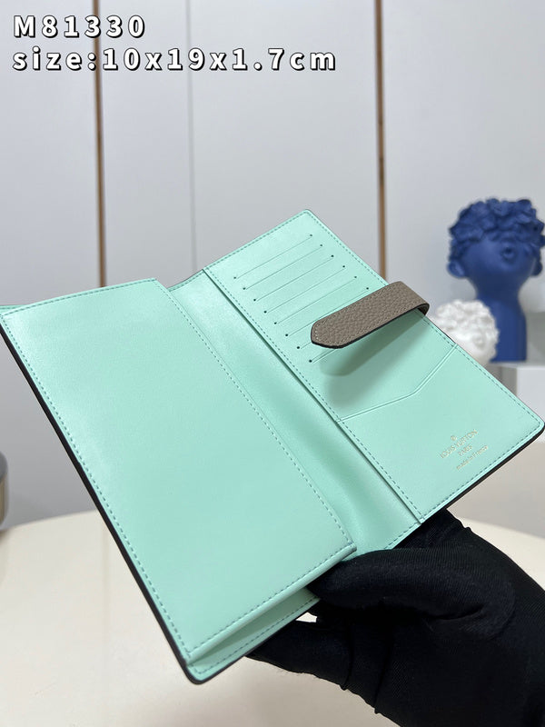 COZY - LOV Wallets - 417