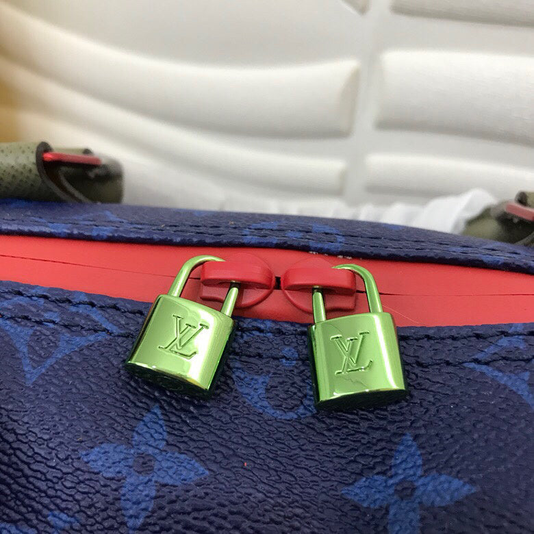 JB - LOV Travel Bags - 127