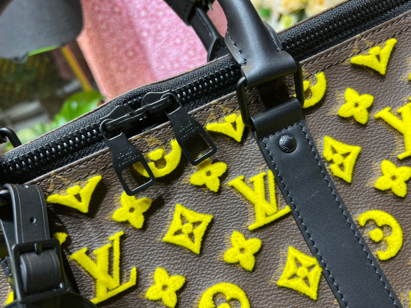 JB - LOV Travel Bags - 206