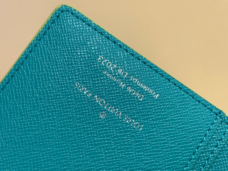 COZY - LOV Wallets - 212