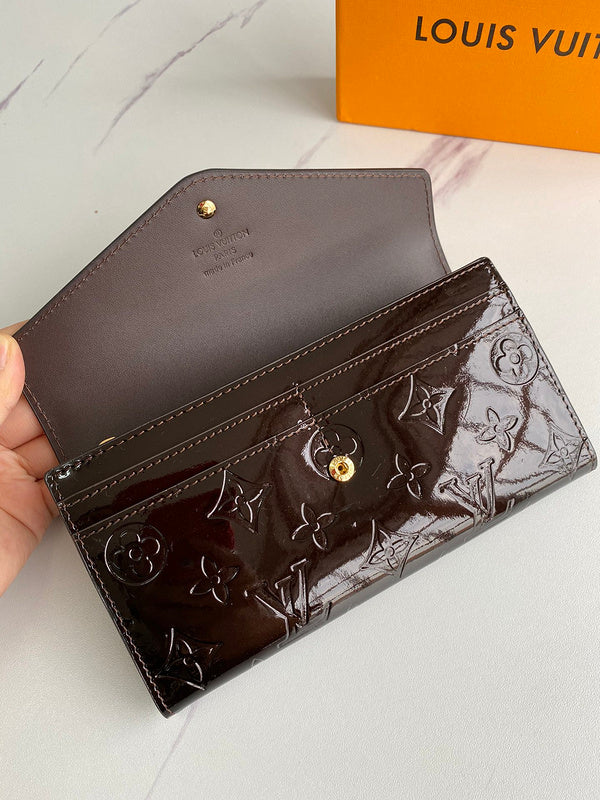 COZY BAGS - LOV Wallets - 710