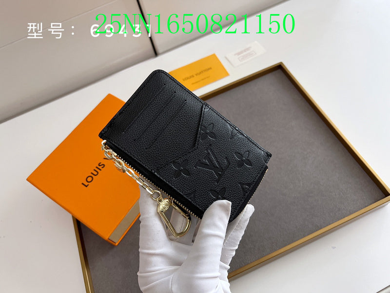 COZY BAGS - LOV Wallet - 086