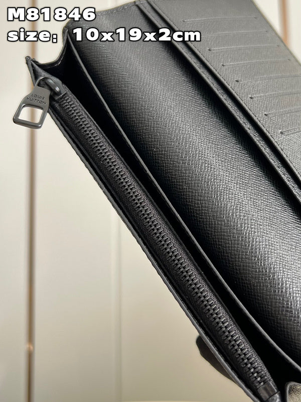 COZY - LOV Wallets - 373