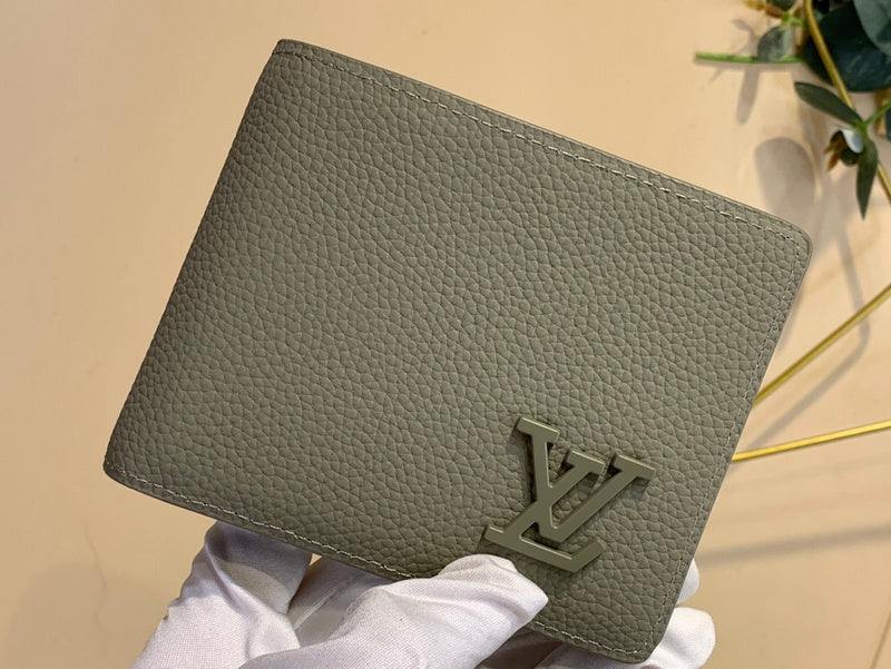 COZY - LOV Wallets - 171