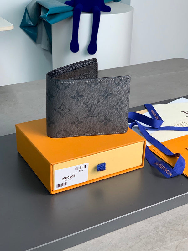 COZY - LOV Wallets - 304
